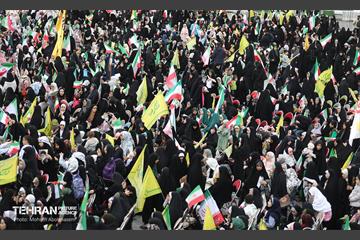 اجتماع «دختران آرمانی» - 1 17