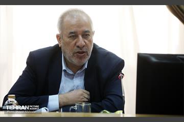 جلسه دکتر زاکانی با اعضای هیئت مدیره باغ موزه دفاع مقدس 21