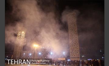 نورافشانی میدان امام حسین به مناسب سالروز پیروزی انقلاب اسلامی  7