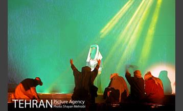 نمایش فصل وصل در باغ موزه دفاع مقدس 16