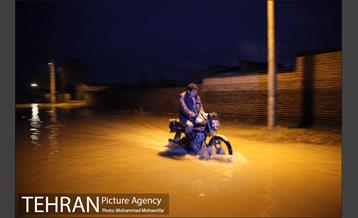 تخلیه آب از منازل مسکونی شهر آق قلا23