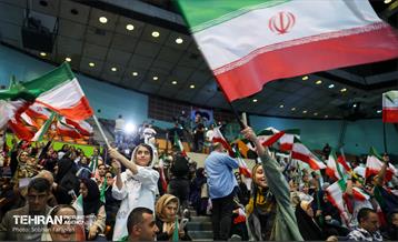 مراسم تجلیل از کشتی‌گیران قهرمان (جشنی برای ایران)  38