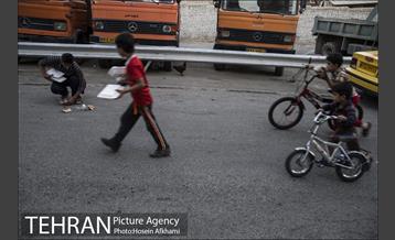 لقمه ی مهربانی در محله خاک سفید‎ 10