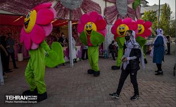 پایتخت میزبان جشنواره گل و گلاب 11