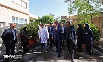 آیین ساخت پارکینگ طبقاتی در بیمارستان شریعتی 19