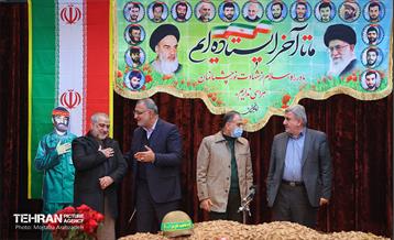 مراسم گرامیداشت هفته بصیرت و یادبود سردار شهید حاج قاسم سلیمانی 9