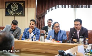 نشست هم اندیشی مدیران روابط عمومی با رییس مرکز ارتباطات شهرداری تهران 11
