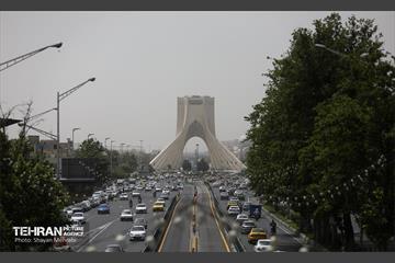 پنجاه و یکمین سالگرد برج آزادی  16