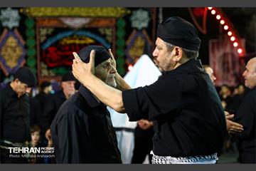 رژه‌ی شاه حسین گویان مکتب تشیع 26