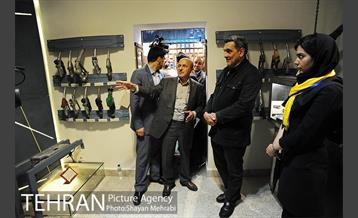 افتتاح اولین موزه پمپ بنزین در تهران با حضور شهردار تهران  27