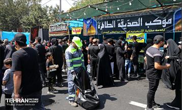 خدمت‌رسانی شهرداری تهران به جاماندگان اربعین حسینی(ع) 6