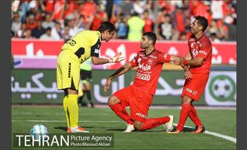 دیدار پرسپولیس و استقلال در لیگ برتر فوتبال 15