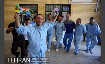 کمپ ترک اعتیاد آفتاب امید 32