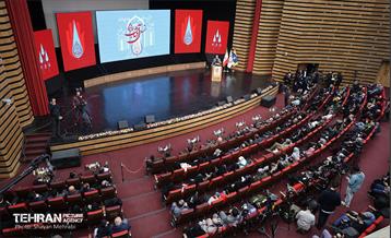 نخستین گردهمایی تجلیل از جانبازان پاسدار آزاده 28