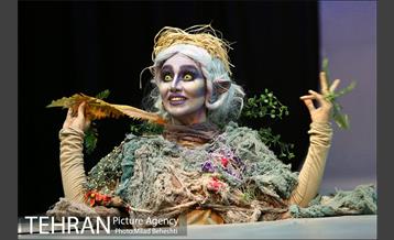 نمایش رویای یک شب نیمه تابستان‎ 21