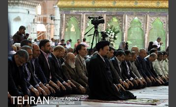 مراسم تجدید میثاق کارکنان شهرداری تهران با آرمان های امام راحل 12