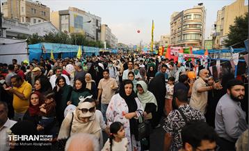 مهمانی ۱۰ کیلومتری عید غدیر در تهران - 3 36