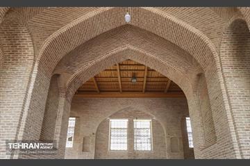بازدید معماران از مجموعه تاریخی اتحادیه و پروژه بازآفرینی ساختمان بلدیه 29