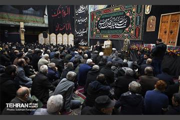 تشییع پیکر شهید گمنام در مسجد حجت(عج) 9