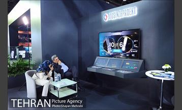 بازدید پیروز حناچی از نمایشگاه مجمع جهای شهری  3