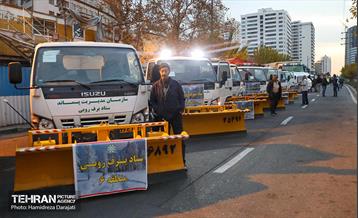 مانور برف روبی شهرداری منطقه 6 5