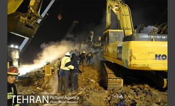 سومین شب عملیات امداد ونجات حادثه پلاسکو 5