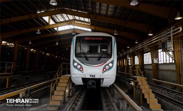 رونمایی از قطار ملی 33