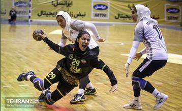 لیگ هندبال زنان 13