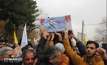 تشییع پیکر شهدای مدافع حرم در منطقه ۵ 11