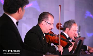 افطاری ساده روی پل طبیعت 18