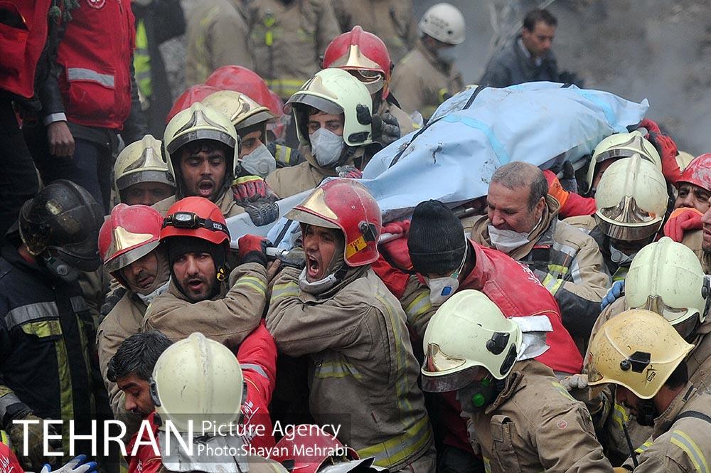 هشتمین روز آواربرداری ساختمان پلاسکو-2 42