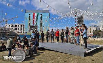 ویژه برنامه گروه نسل جدید در میدان ونک 3