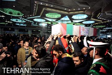 تشییع شهدای آتش نشان در شبستان مصلی 4
