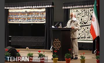 آیین افتاح نمایشگاه عطر سیب 27