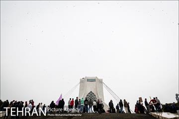 راهپیمایی یوم الله ۲۲ بهمن 12