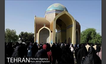 پیاده روی خانوادگی نازی آبادی ها 16