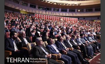 نشست صمیمی شهردار تهران با نمایندگان مجلس شورای اسلامی 24