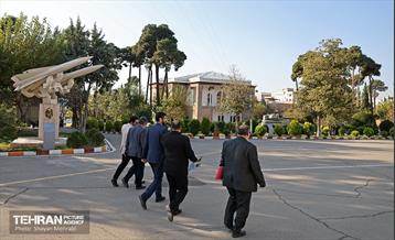 بازدید کمیسیون برنامه و بودجه شورای شهر از پروژه‌های منطقه 11 21