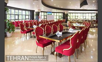 رستوران پردیس قلهک با پرسنل ناشنوا  1