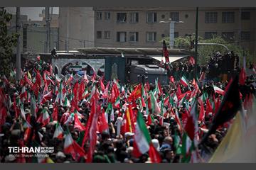 تشییع پیکر آقای شهید ایران - 4 35