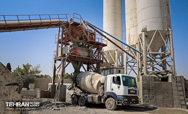 اینجا کارگاهه؛ پروژه بزرگراه یادگار امام(ره) - میدان فتح 75