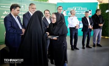 آیین ورود ۱۰۰۰ دستگاه تاکسی برقی به ناوگان حمل و نقل عمومی شهر تهران 17