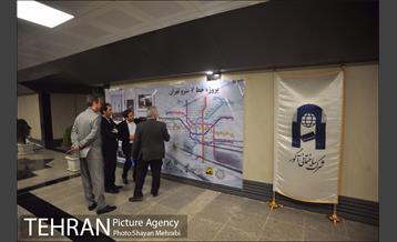 تست گرم خط هفت مترو با حضور شهردار تهران 12