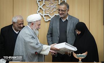 دیدار شهردار تهران با جمعی از زندانیان انقلابی سال ۵۷ 5