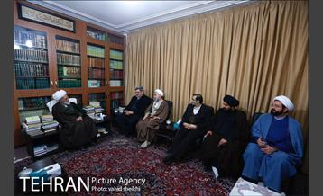 دیدار شهردار تهران با آیت الله العظمی بیات زنجانی  1