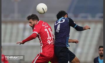دیدار تیم های فوتبال پرسپولیس و پیکان 6