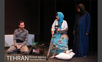 نمایش کمیته نان 13