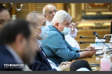 جلسه دکتر زاکانی با اعضای هیئت مدیره باغ موزه دفاع مقدس 8