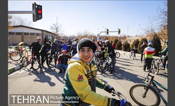 مراسم گرامیداشت هفته هوای پاک  13