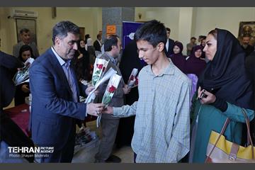 آیین بازگشایی مدارس استثنائی و بهره برداری از ناوگان سرویس این مدارس 5